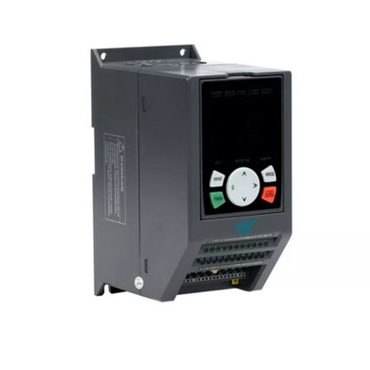 Частотный преобразователь ESQ-770-2S-0022 2.2/4кВт, 220 В - фото товара №1